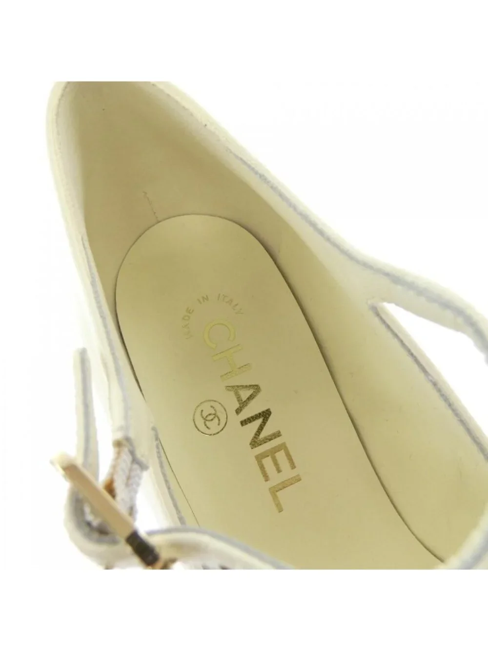 Chanel Pumps Heels Beige